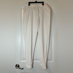 NWT! TOMMY JOHN LUXE LOUNGEWEAR